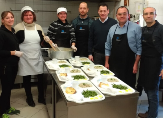 The Foundation volunteers at the Caritas canteen